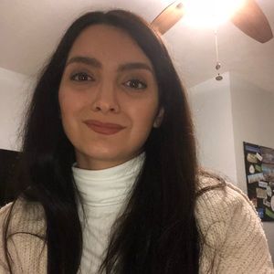 Meet your Posher, Mahsa